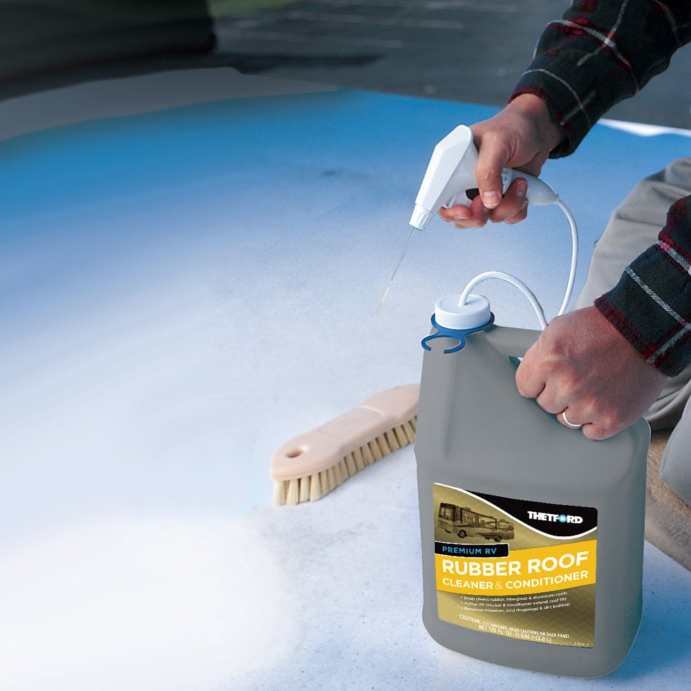 Thetford® 32512 - Premium™ 32 oz. Rubber Roof Cleaner with Conditioner (1  Piece) - CAMPERiD.com