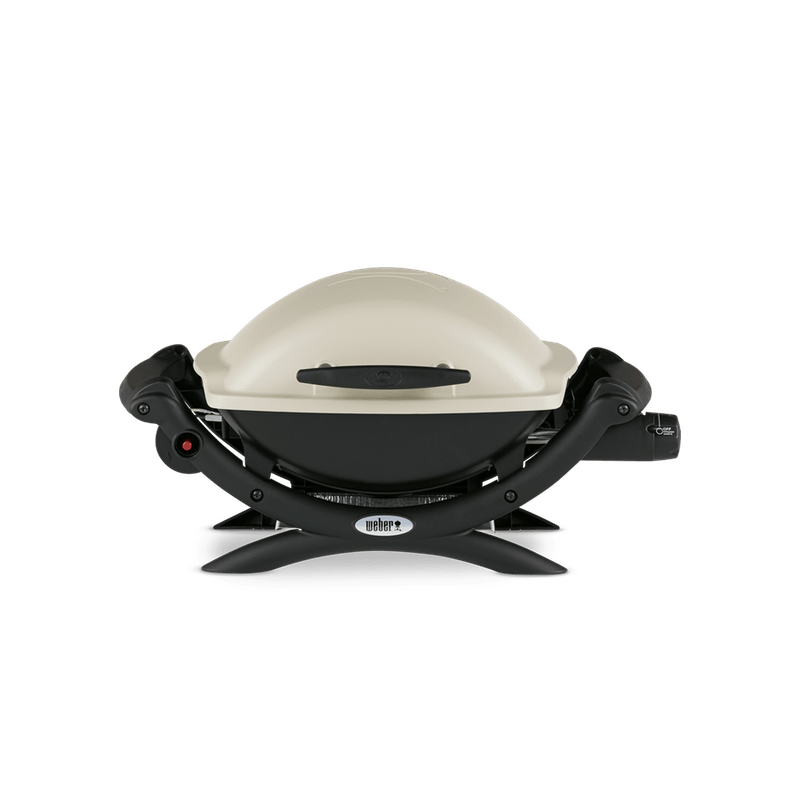 Weber Traveler Grill Review - The Portable Grill We're Obsessed With
