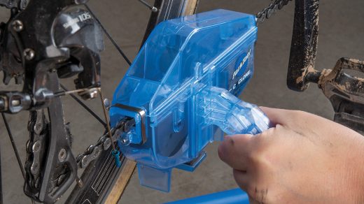 How to Clean and Lubricate a Chain | Park Tool