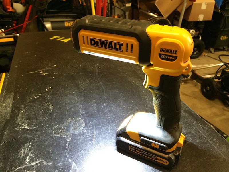 DeWALT DCL050 20V Max LED Hand Held Area Light - Daily Dose - Tools In  Action - Power Tool Reviews