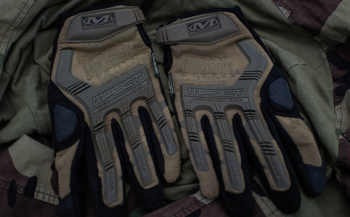 Mechanix M-Pact Coyote Tactical Gloves | SOFREP