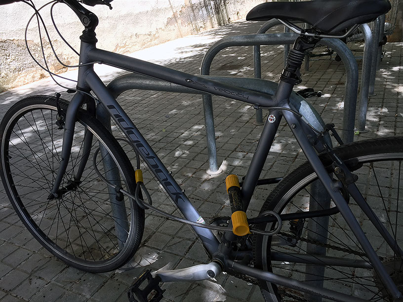 How to lock your bike (properly) | The Best Bike Lock