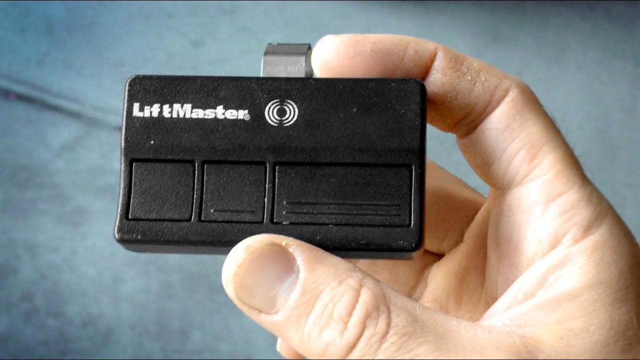 Universal Gate & Garage Door Opener Remote | LiftMaster Canada