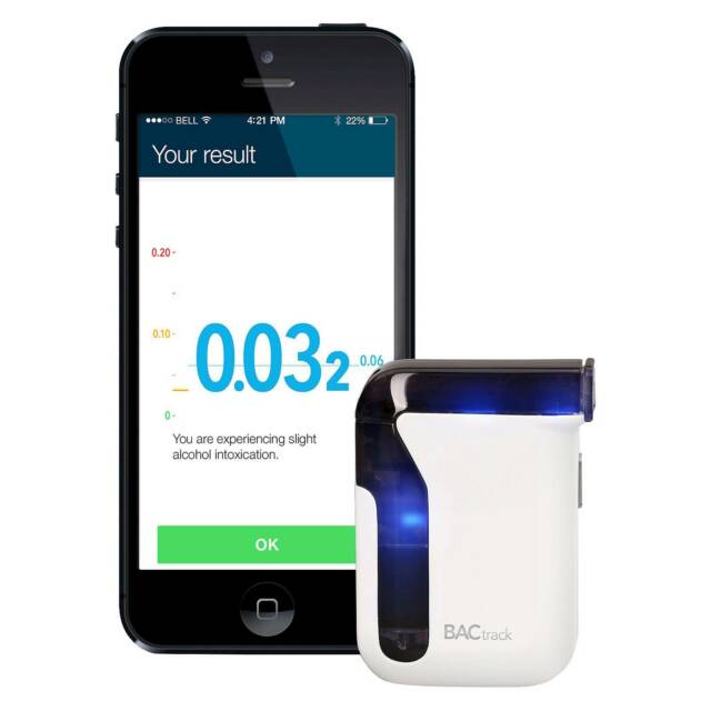 BACtrack Mobile Breathalyzer review: Handy breath tester makes it easy to  overshare - CNET