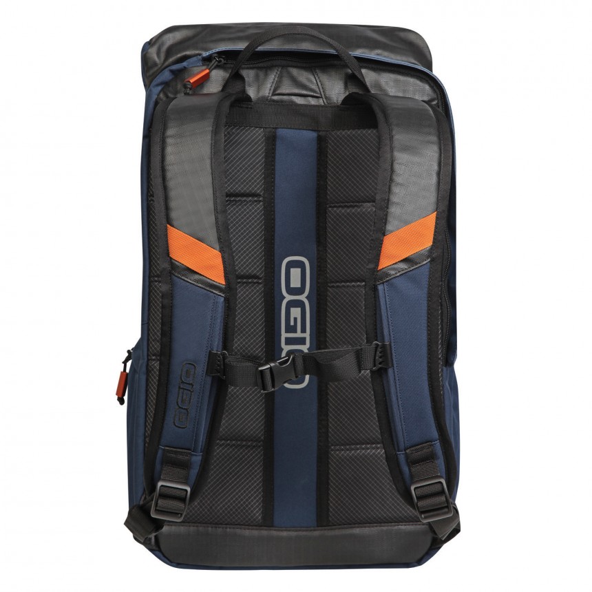 Ogio Releases New Clutch and Throttle Outdoor Bags
