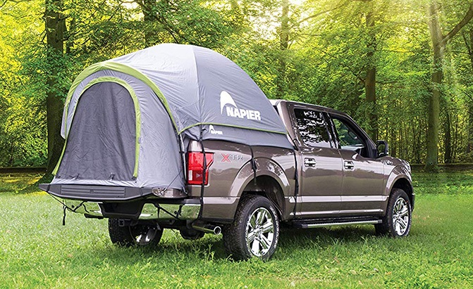Guide Gear 6-by-6-Foot Compact Truck Tent Sporting Goods Camping Tents  romeinformation.it