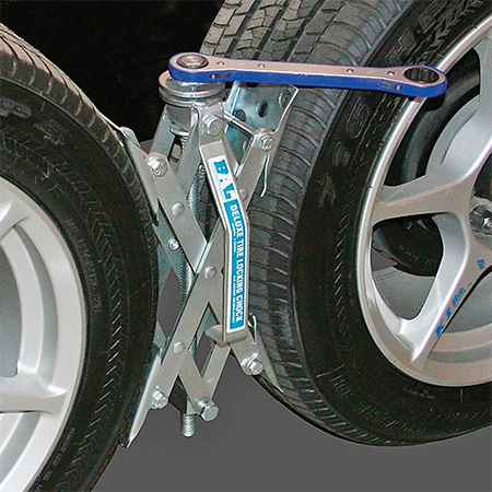 Trailer Camper RV 2 X-Chock Wheel Stabilizer 1 Ratchet Handle Tire Locking  Chock Motors trilliumaddis Auto Parts & Accessories