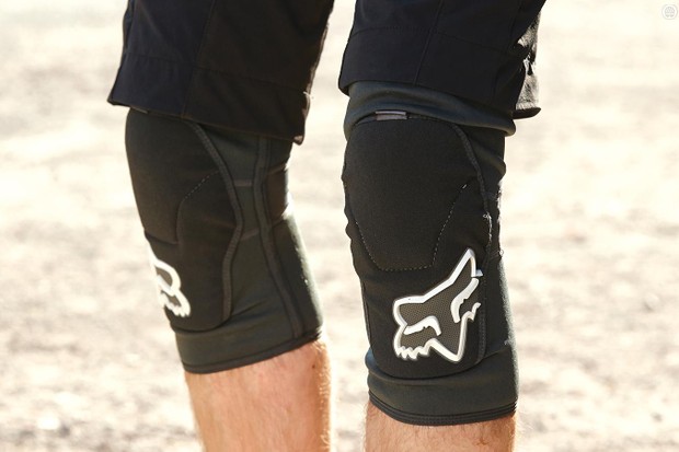 Fox Launch Enduro knee pads - BikeRadar