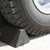 Basic Wheel Chock Use and Safety Tips