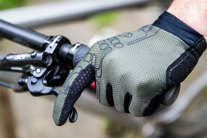 Best Mountain Bike Gloves | GearLab