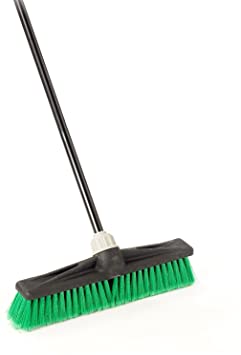 Outdoor Brooms: 18” Multi-Surface Push Broom | O-Cedar®