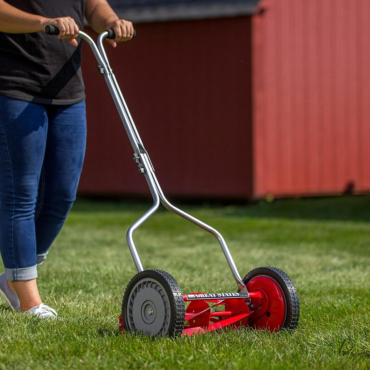 Buy Great States 304-14 14-Inch 5-Blade Push Reel Lawn Mower, Red Online in  Italy. B000139Q56