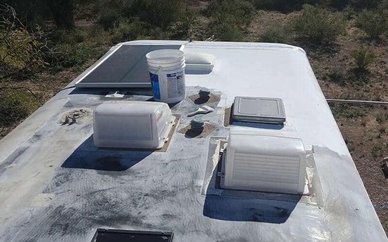 8 Best RV Roof Sealants & Coatings Of 2021 - RVing Know How