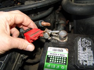Sparkys Answers - 1996 Nissan Pathfinder, Installing a New Positive Battery  Terminal
