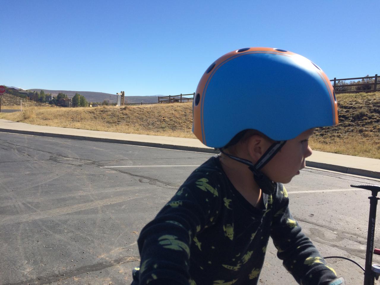 Melon Helmet Review: Fun Skate-Style Helmets for Kids - Rascal Rides