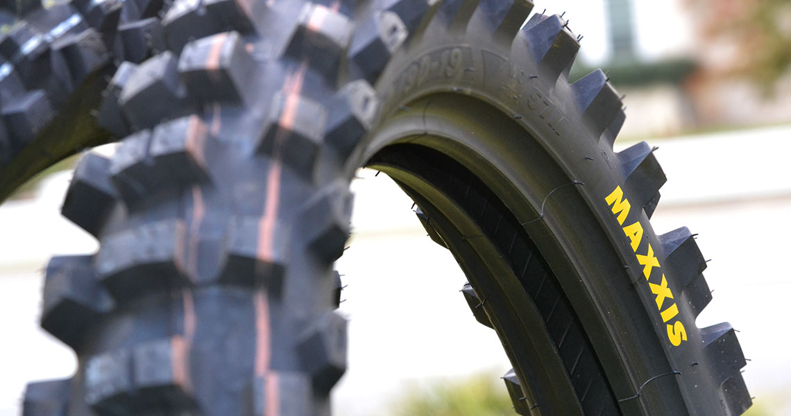 Maxxis Maxxcross SI Tires - Dirt Bike Test