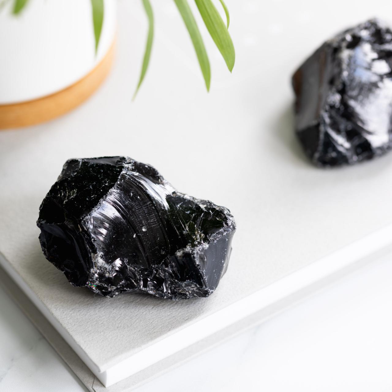 How to Use Black Obsidian in Feng Shui