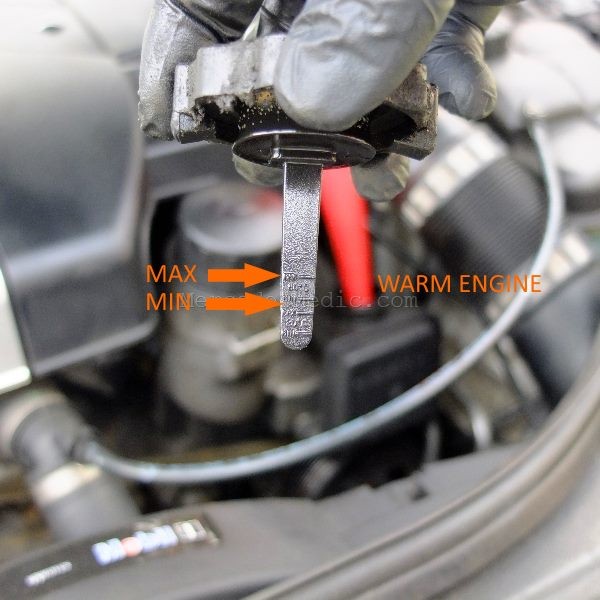 How to check or add power steering fluid on a Mercedes-Benz – MB Medic