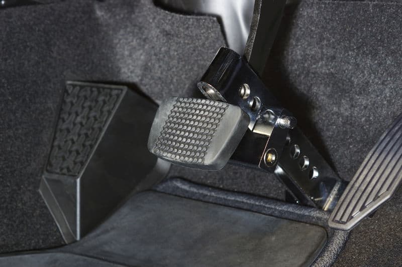 Best Pedal Jacks That Will Keep Your Car Safe (2021)
