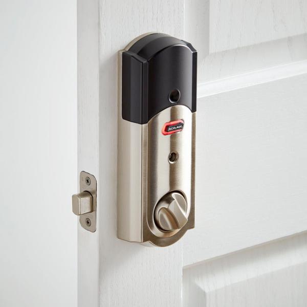 Schlage Connect Smart Lock Review: Letting in Airbnb Guests Is a Snap