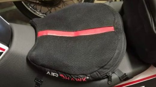 Anyone using an airhawk? Which one? | KTM Forums