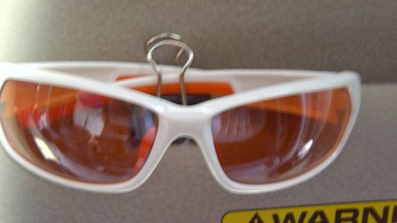Use a Binder Clip to Store Sunglasses on Your Car's Visor #cars #cars  #organization | Diy sunglasses holder, Sunglass holder, Diy sunglasses