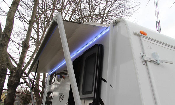 10 Best RV Awning Lights Reviewed and Rated in 2021 - RV Web