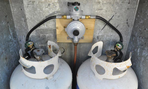 10 Best RV Propane Regulators Reviewed and Rated in 2021 - RV Web