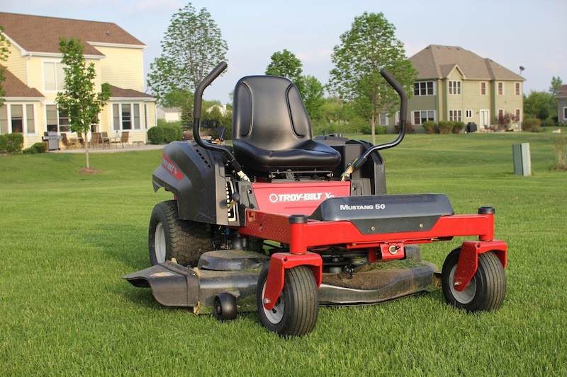 Troy-Bilt Mustang 50 Zero-Turn Mower - Review - Tools In Action - Power  Tool Reviews