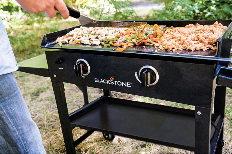 Take a Look at the Best Blackstone Flat Top Grill For Patio Grilling Time