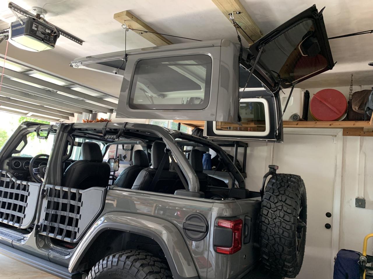 Best Jeep Hardtop Hoists – 2021 Buyer's Guide - Your Jeep Guide